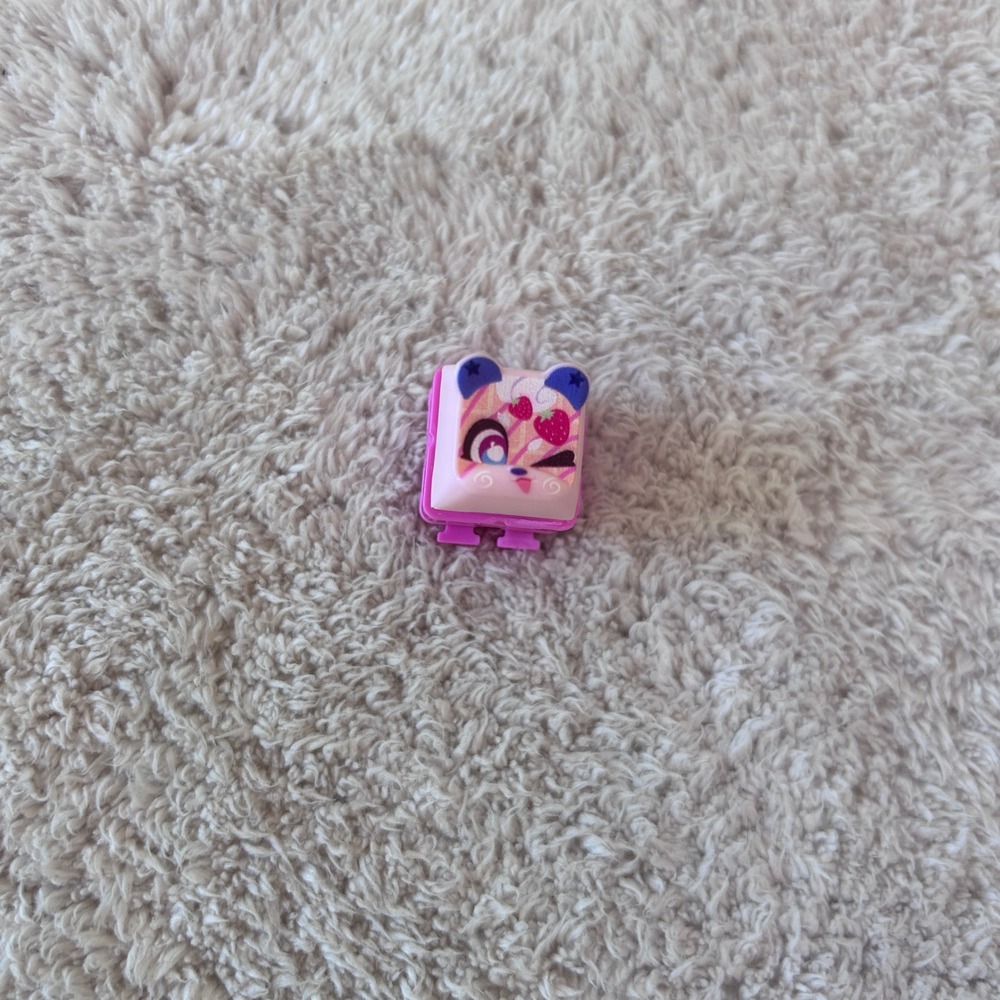 Goliath Clickeez @BerryWaffle Series 1 Kawaii Keycap